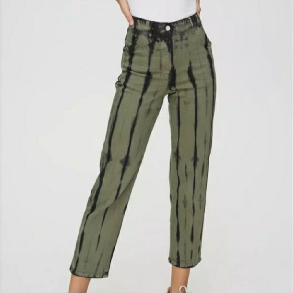 Stylish Green and Black Tie-Dye Women Jeans - Picture 7 of 15